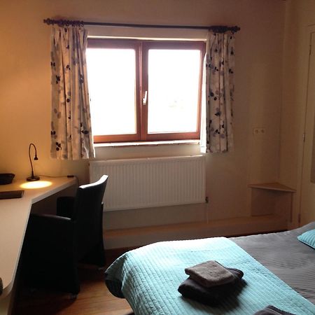 B&B Bekersveld Vlezenbeek Bagian luar foto